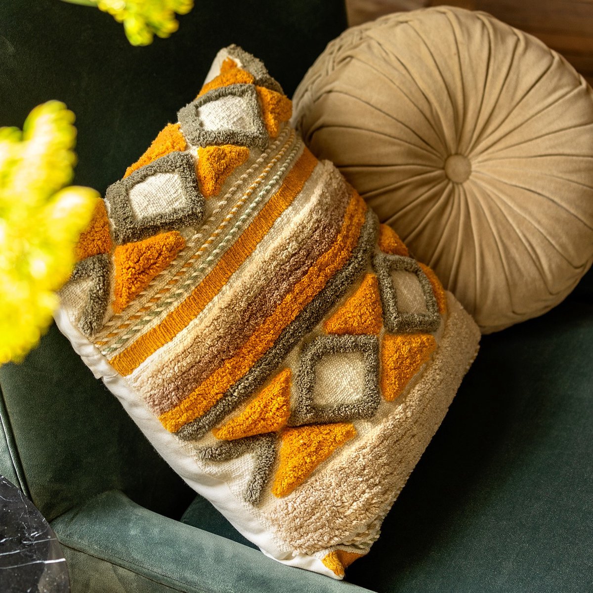Dutch Decor - KAJA - 40cm Sierkussen rond velvet